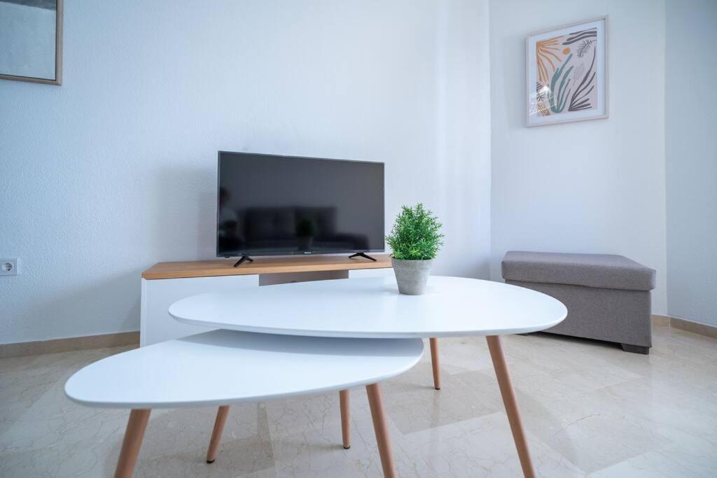 Amplio Apartamento 2 Dormitorios Cerca De La Playa Alicante Bagian luar foto